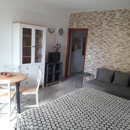 Apartman Edificio Gavota